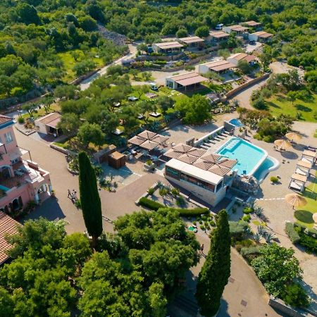 Holiday Homes Kanajt Пунат Экстерьер фото