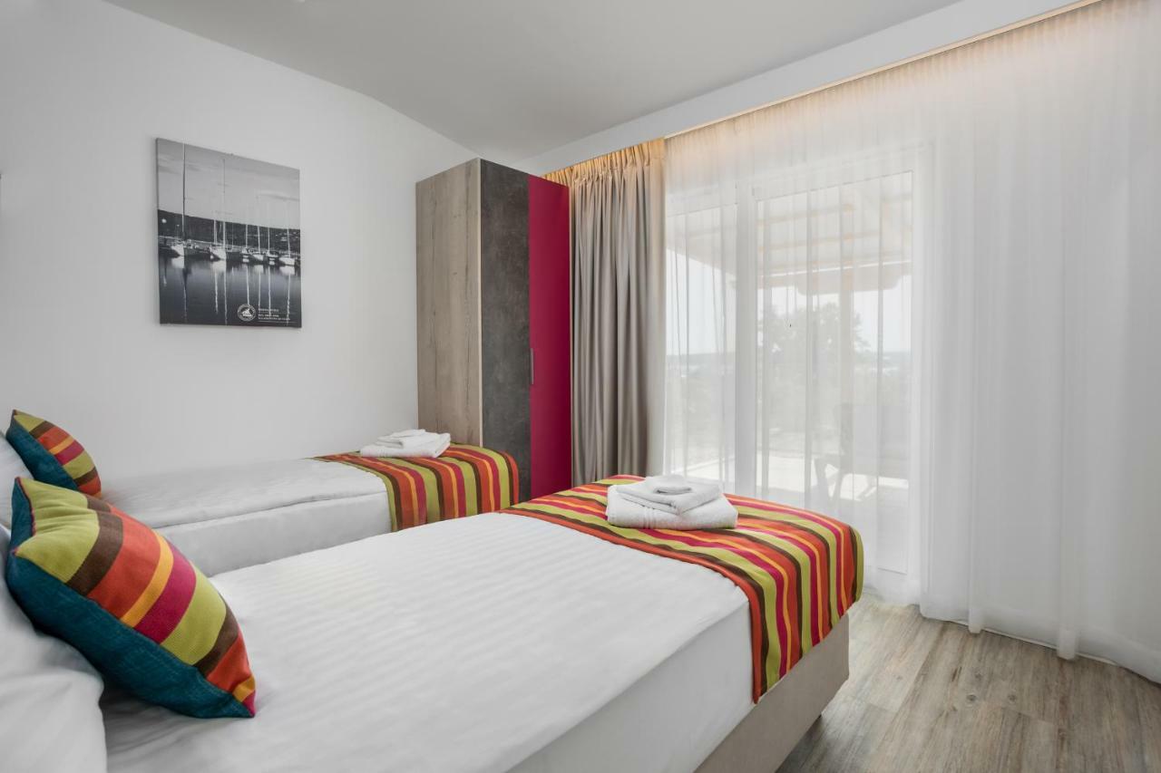 Holiday Homes Kanajt Пунат Экстерьер фото
